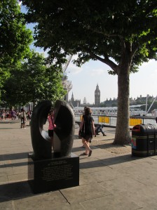 In the foreground, a modern sculpture called the 'Jubilee Oracle', and in the distant yonder, The Houses of Parliament...